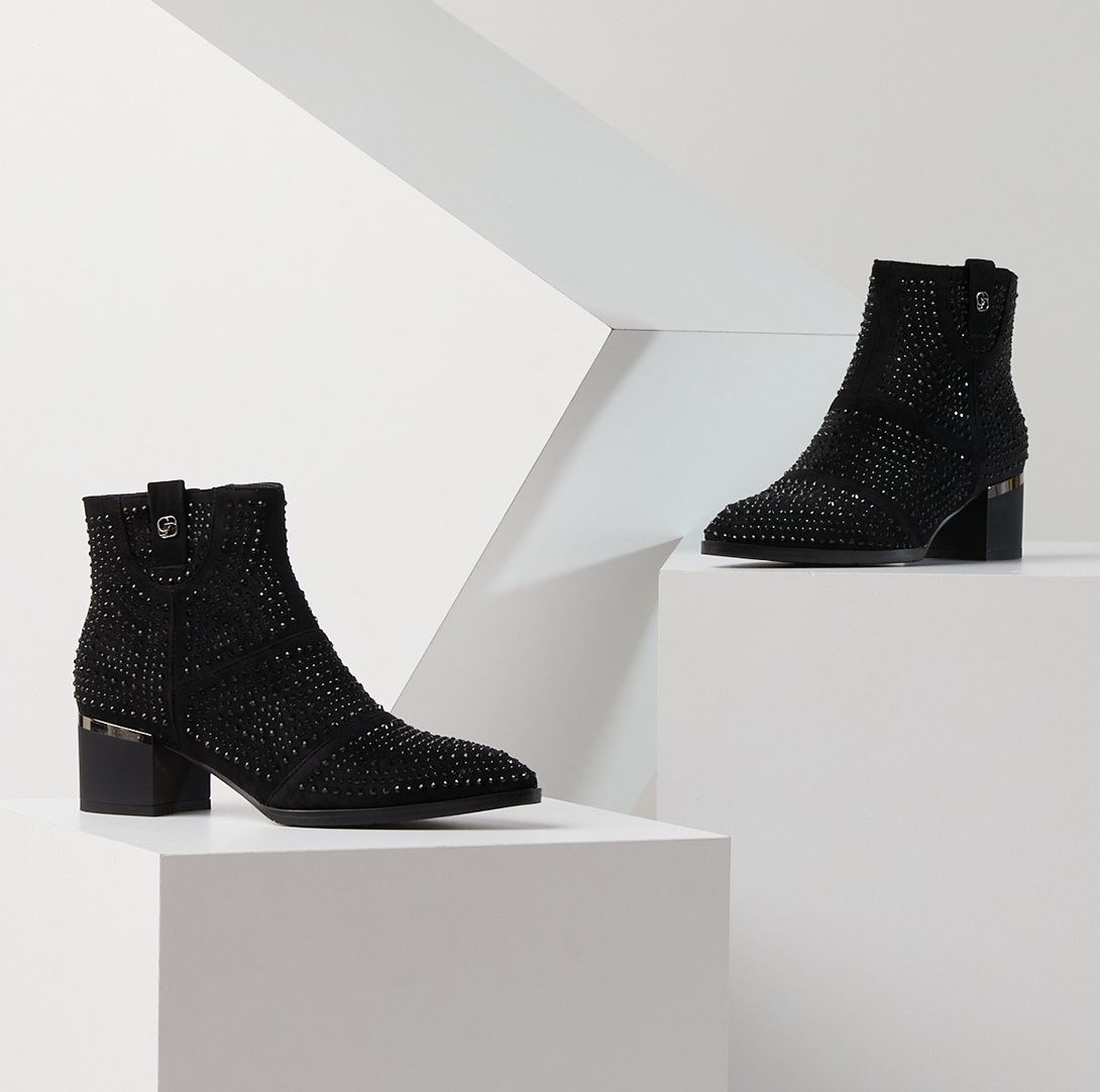Azura Heavena Black Crystal Boot