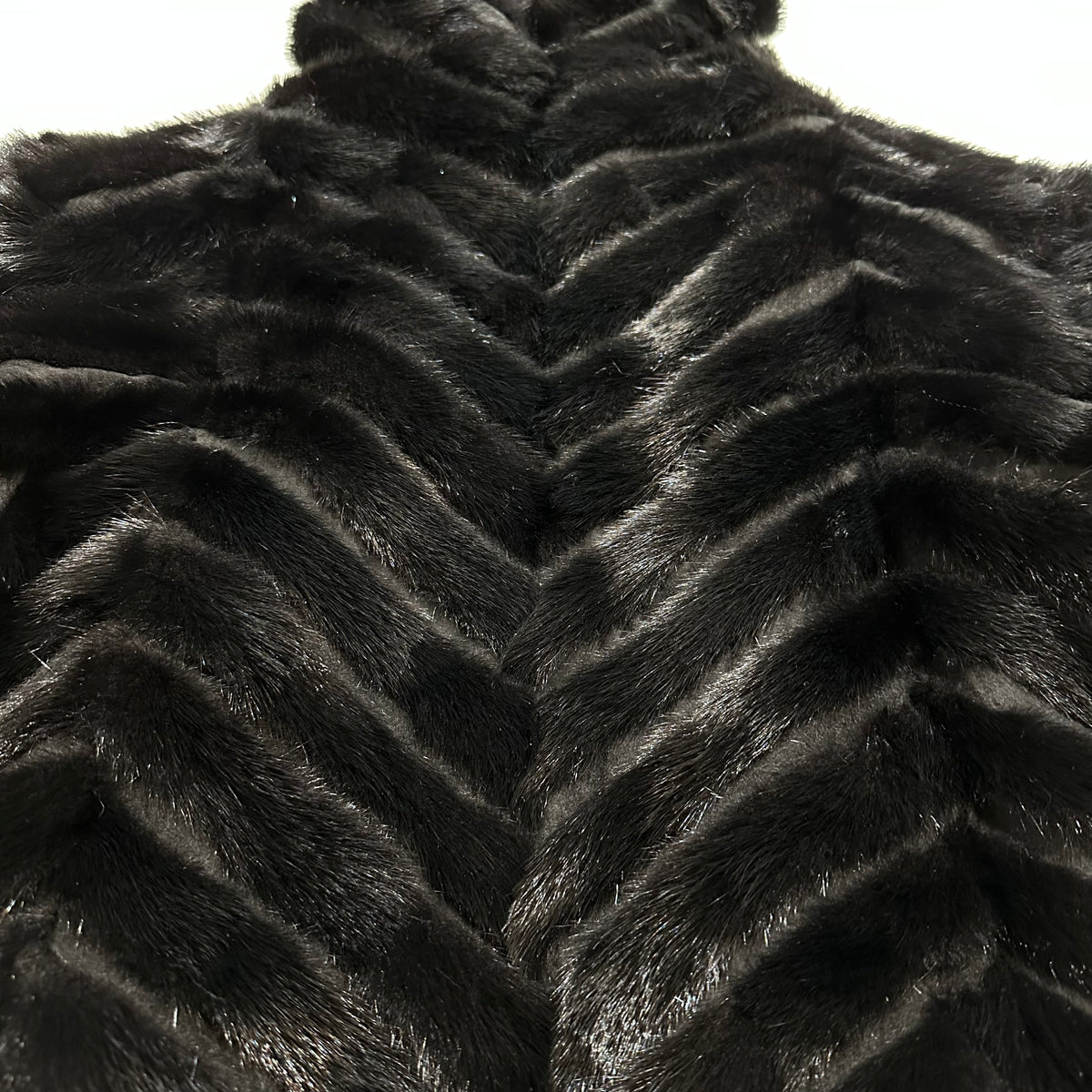 Kashani Women's Black Mink Tail Fur Coat - Dudes Boutique