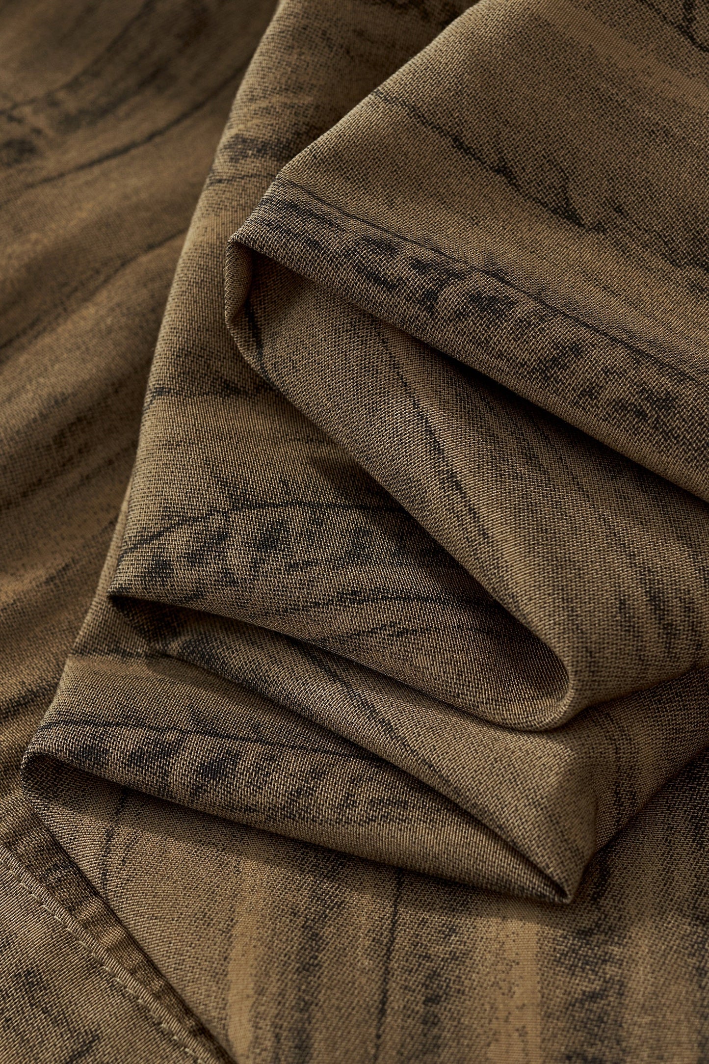 Strata Set – Printed Long Sleeve Shirt & Pant BROWN