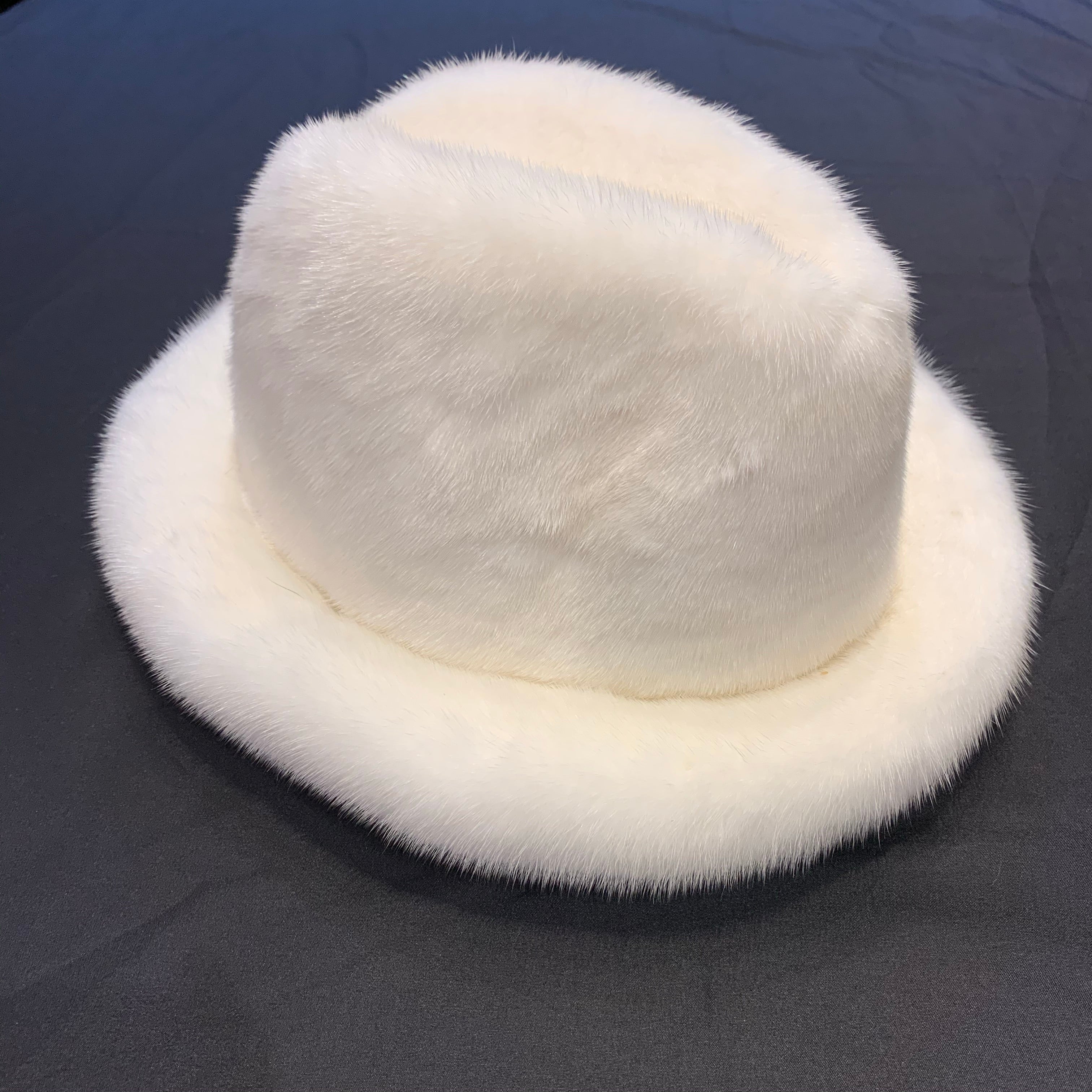 Kashani Men's White Full Mink Fur Top Hat - Dudes Boutique