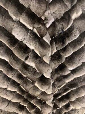 Kashani Men's 3/4 Diamond Cut Chinchilla Trench Fur Coat - Dudes Boutique