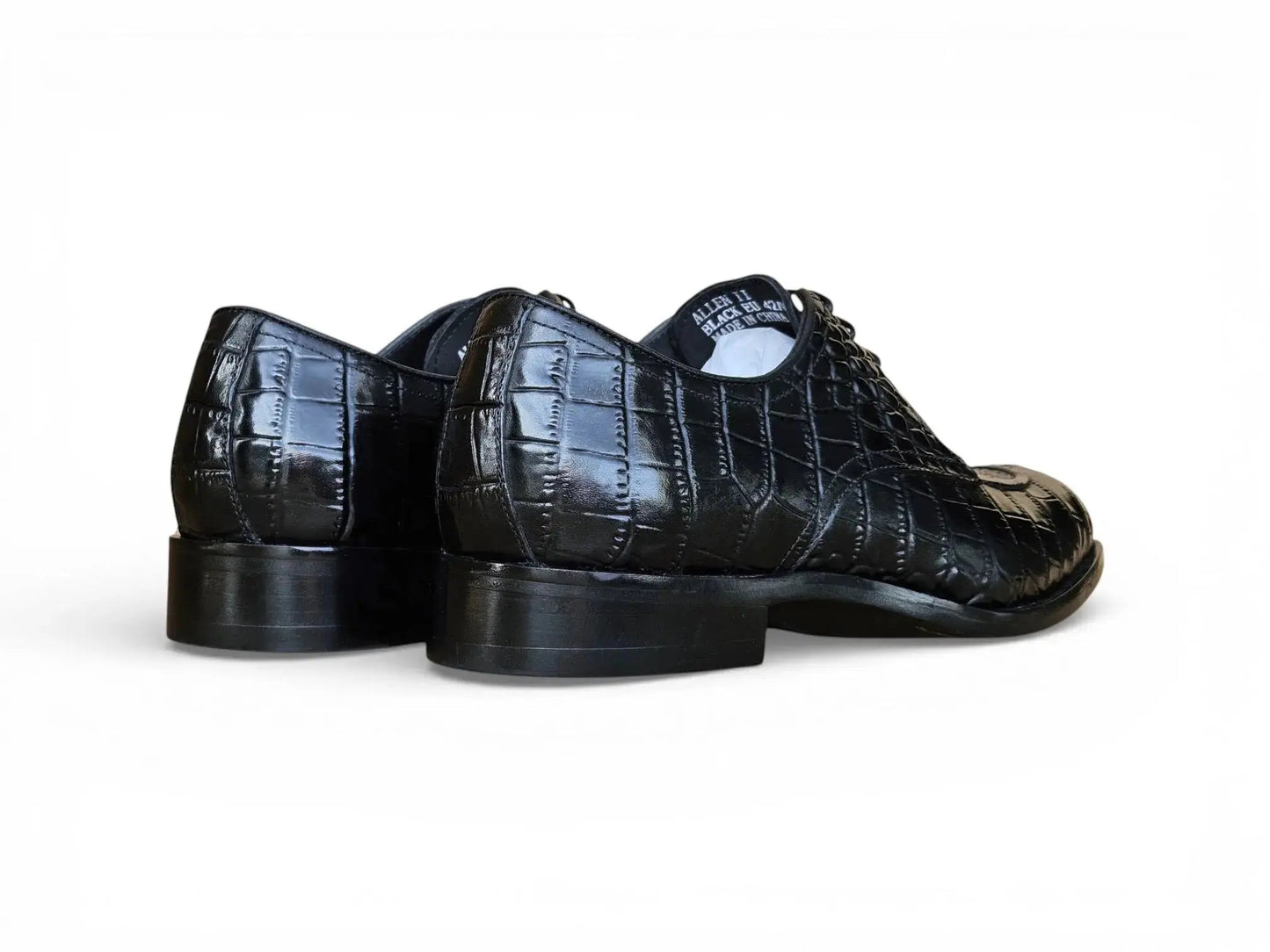 Allen II Embossed Split Toe Derby