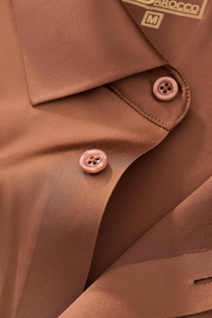 SIGNATURE SATIN STITCHLESS LS Shirt COFFEE