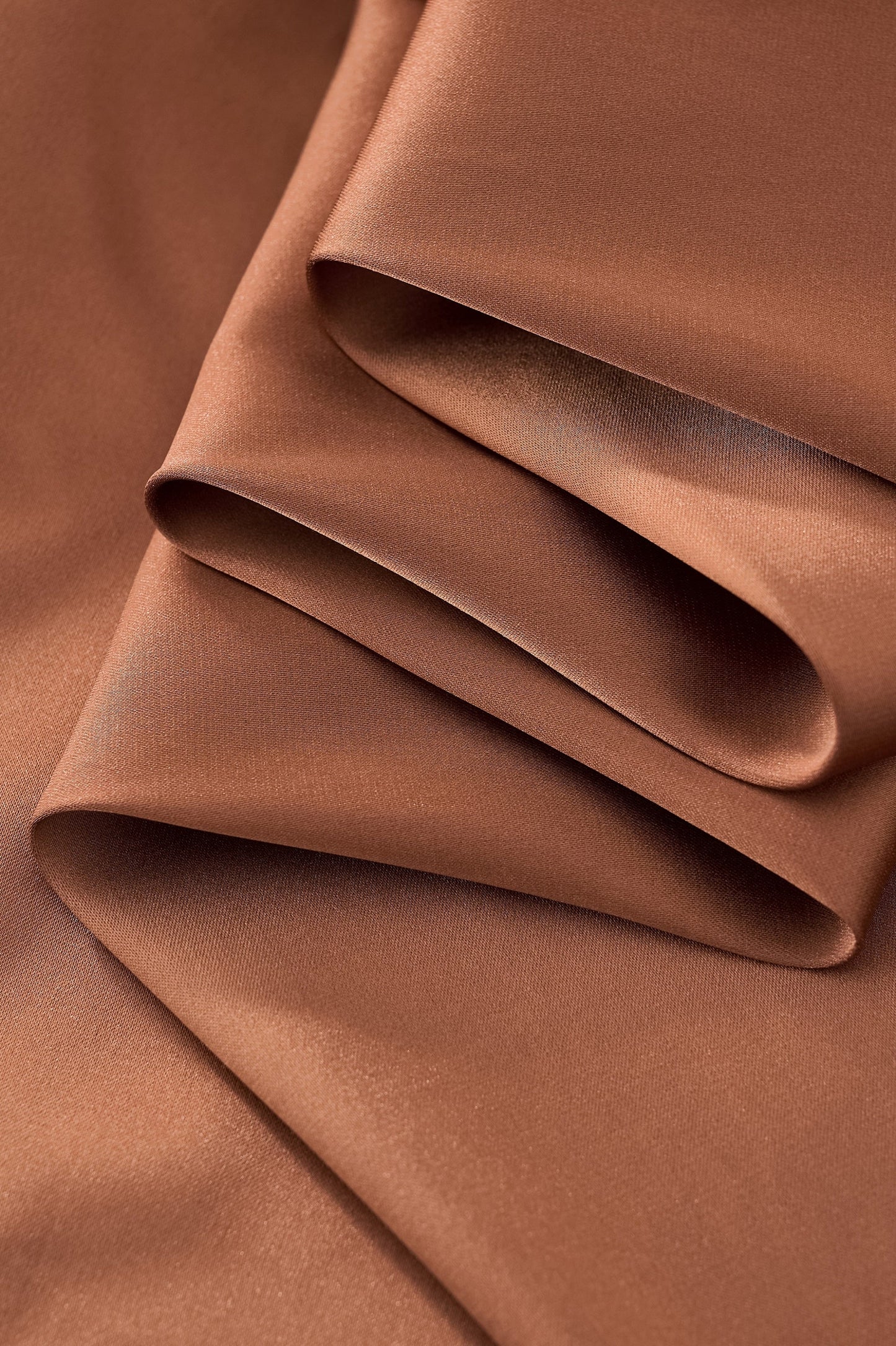 SIGNATURE SATIN STITCHLESS LS Shirt COFFEE