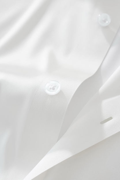 SIGNATURE SATIN STITCHLESS LS Shirt WHITE