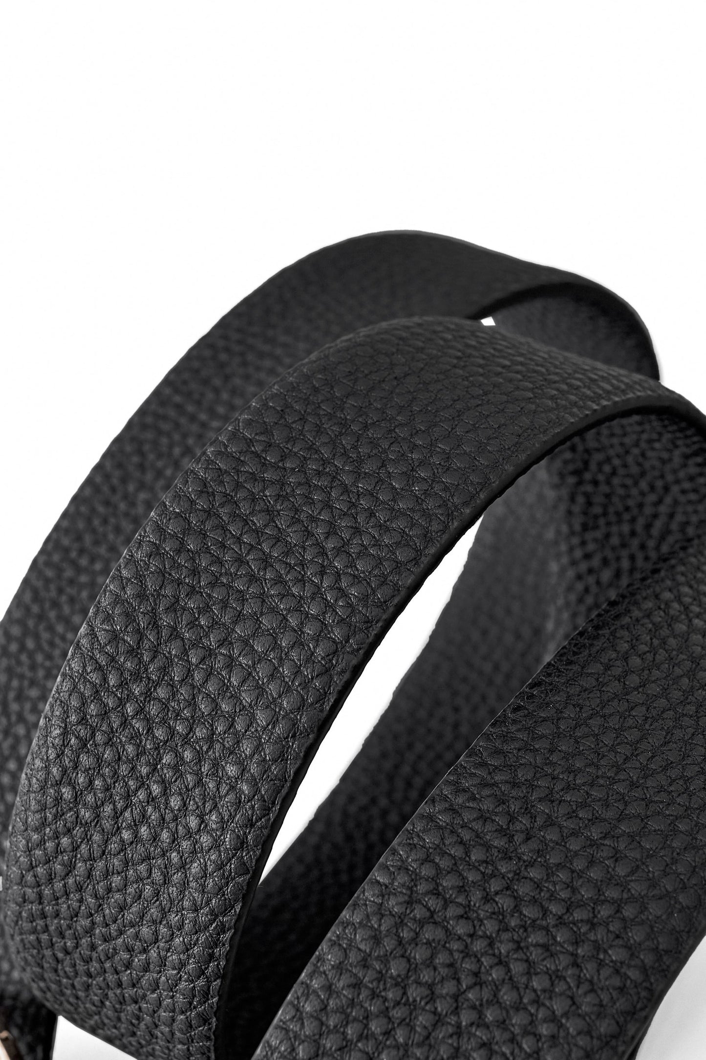Pebbled Leather Auto BKL Belt – Gold Edition GOLD/BLACK