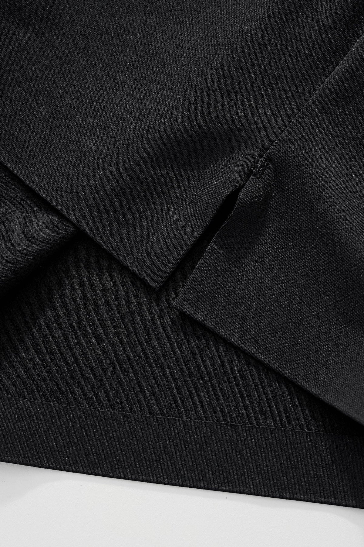 Perforated Collar Performance Polo – El Baron BLACK/SILVER