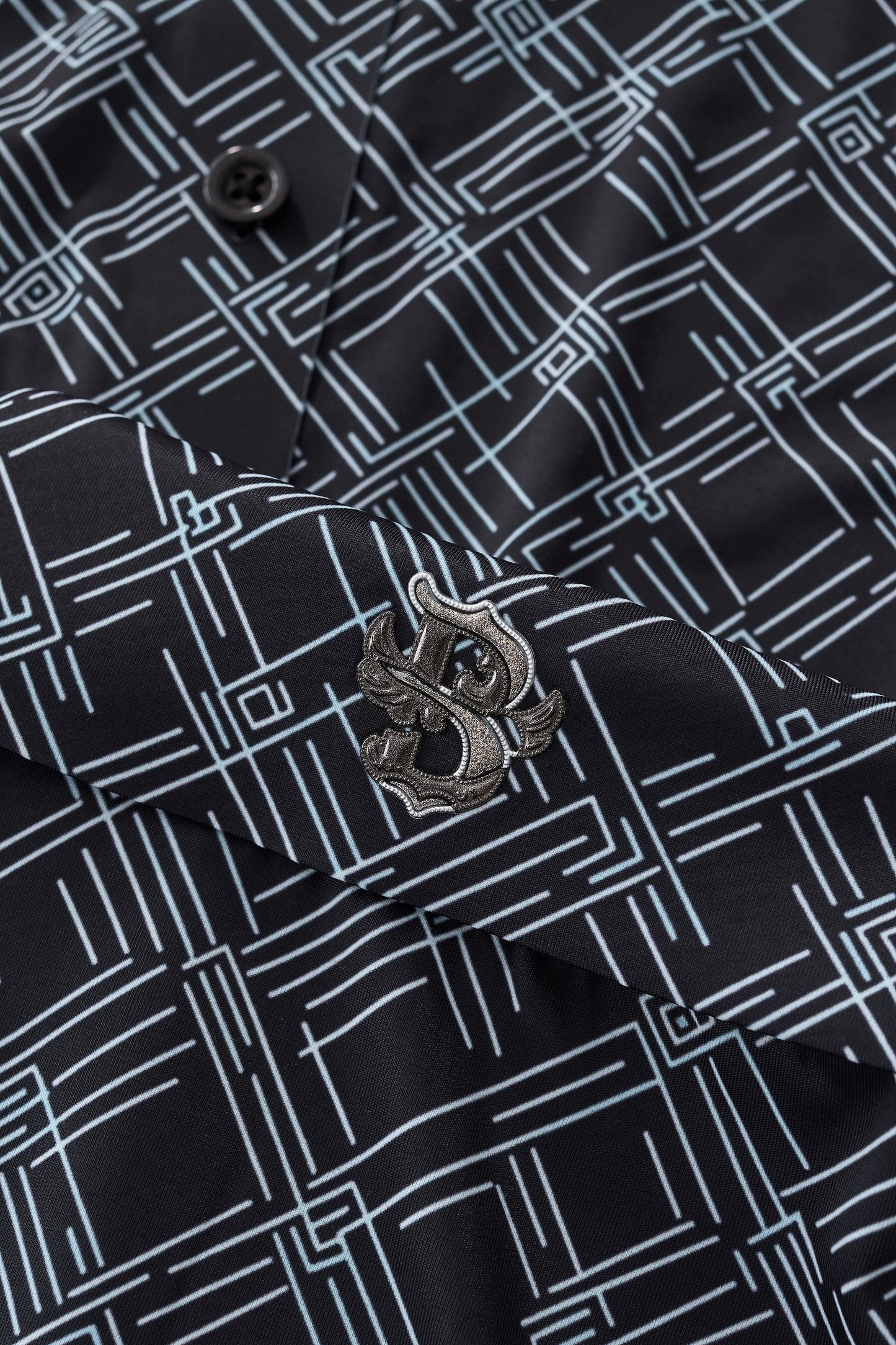 Seamless Geo Print Shirt – El Baron BLACK