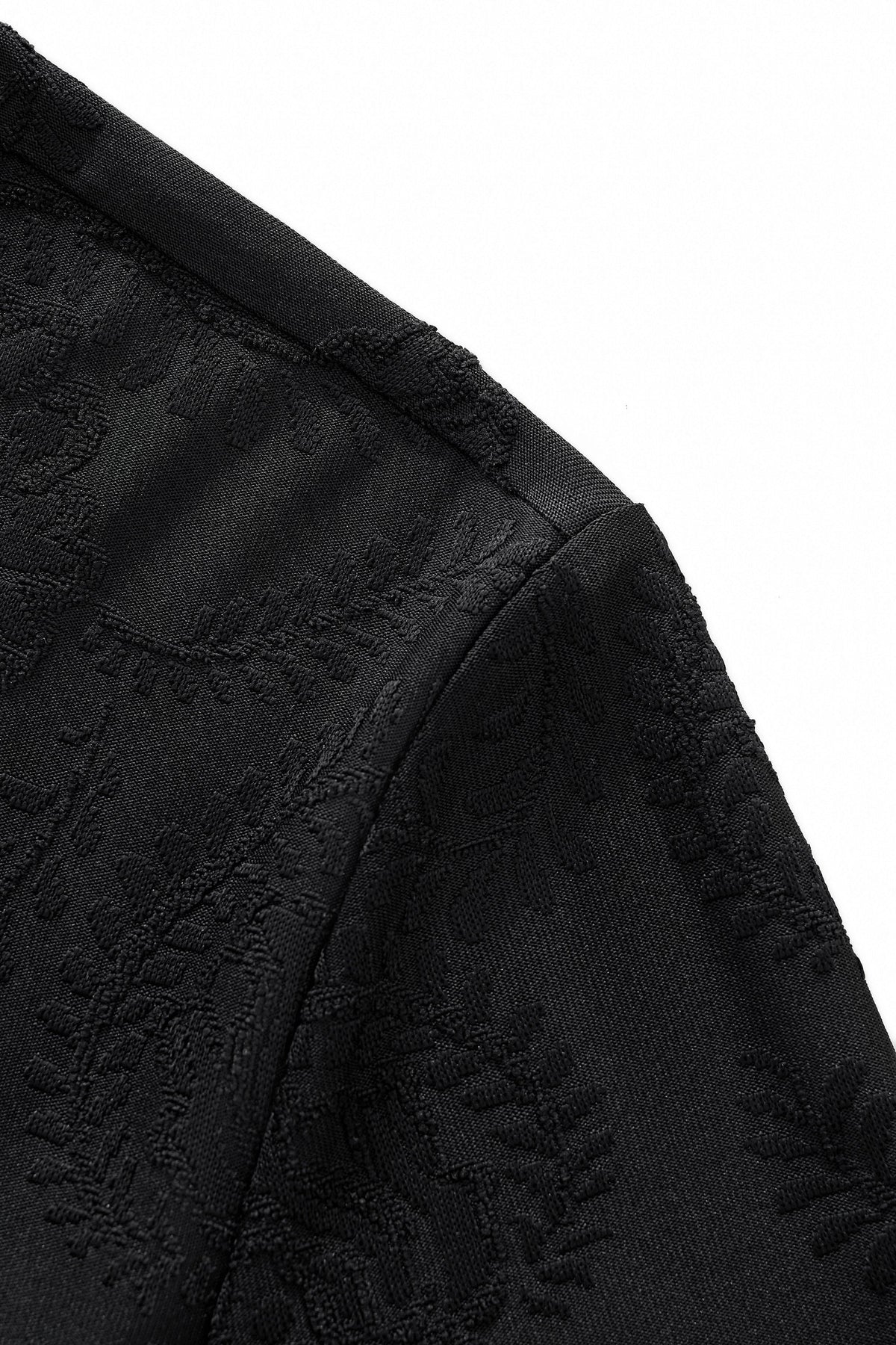 Embossed Paisley Tee – El Baron BLACK