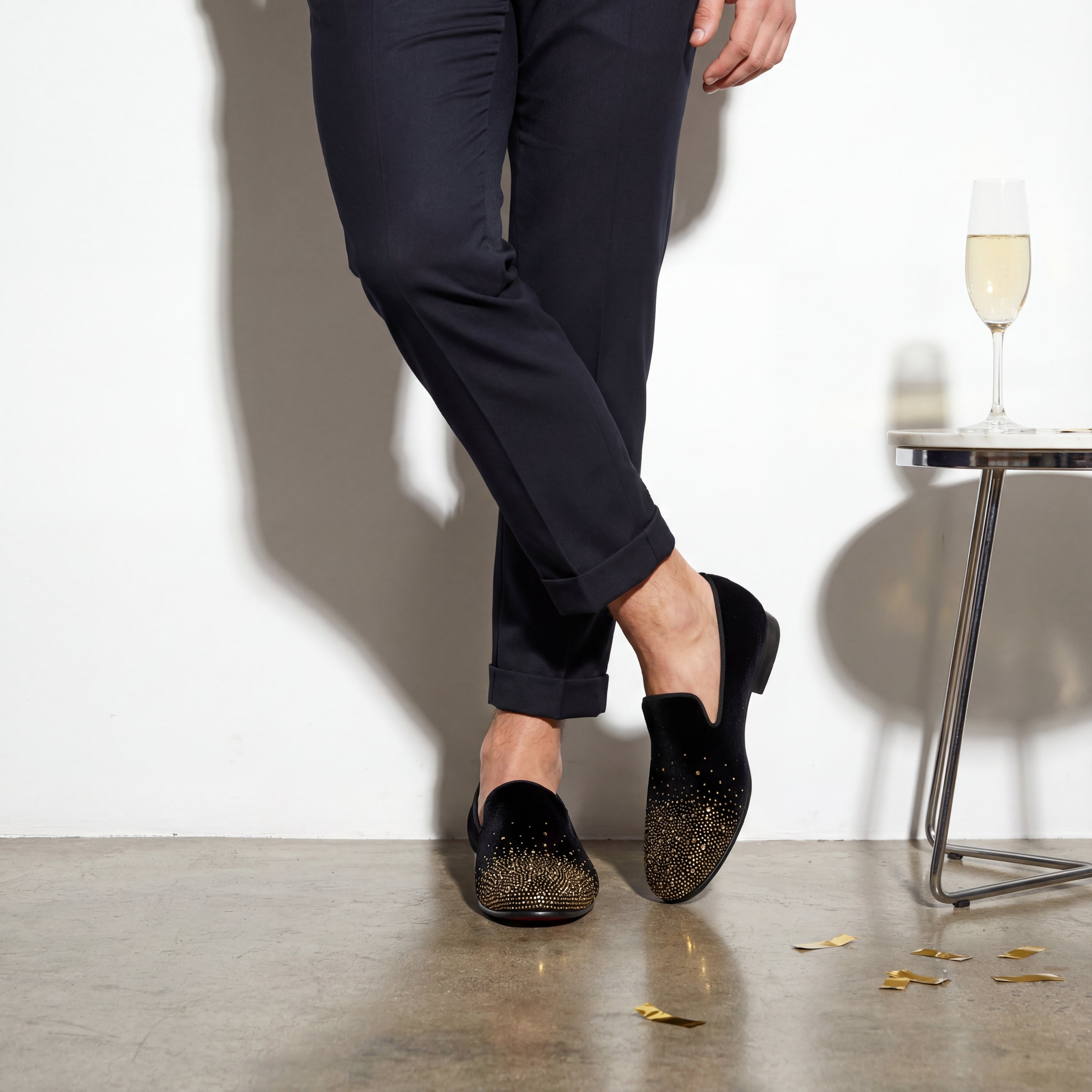 Sharp Sophistication BLACK/GOLD