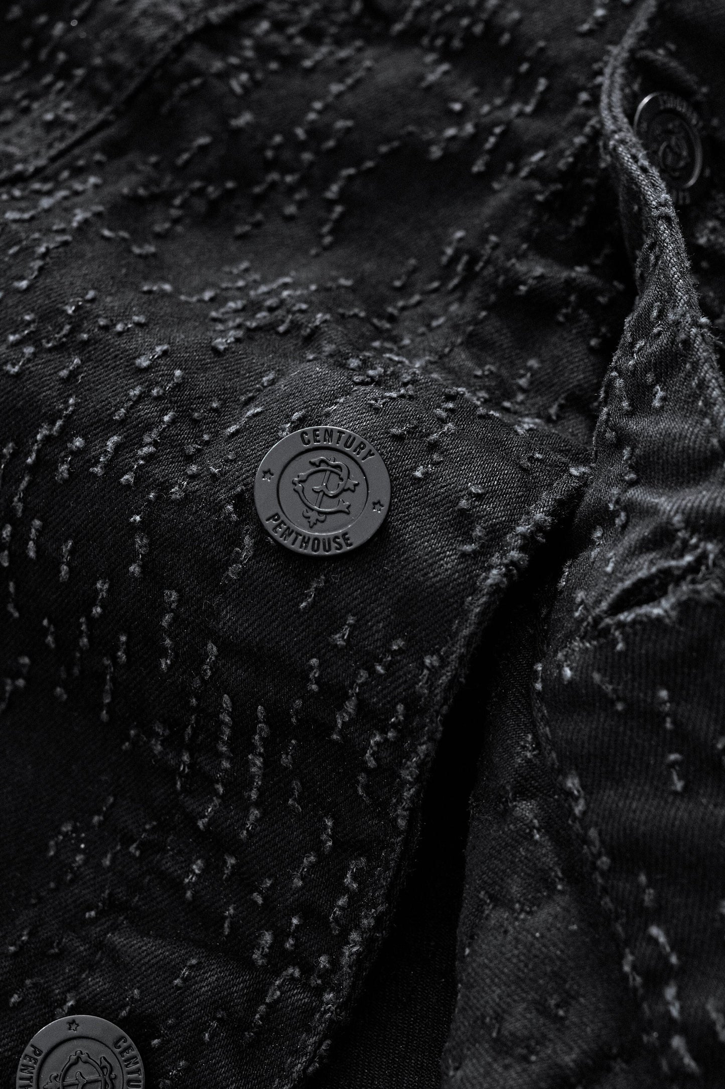 Sanctum Cross Denim Jkt – Century Penthouse BLACK/SILVER