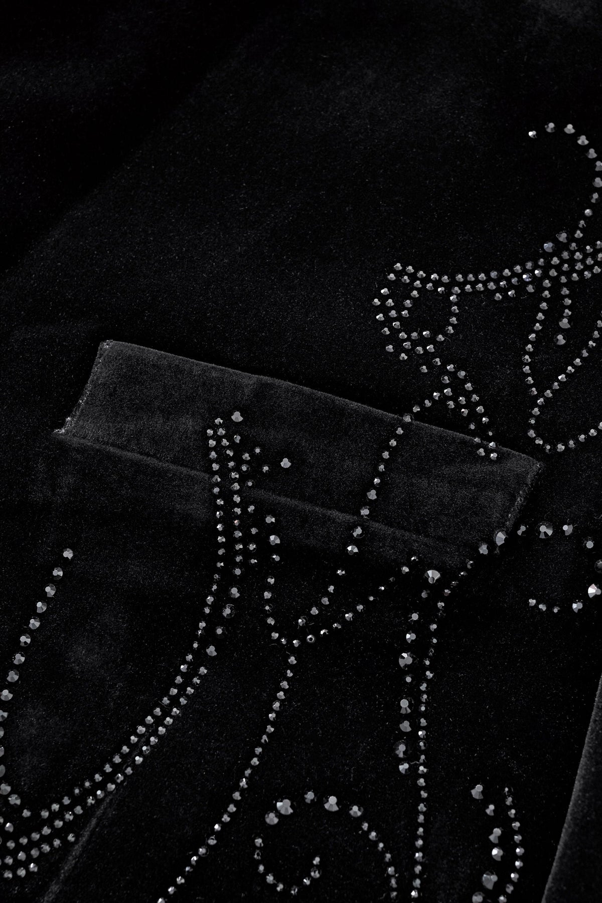 Barocco Valent Noir black velvet blazer with satin peak lapels