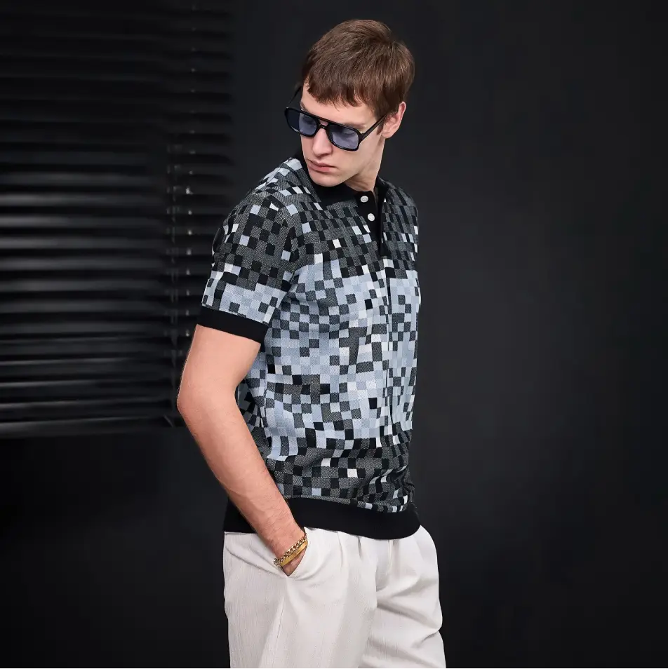 Pixel Fade Knit Polo BLACK