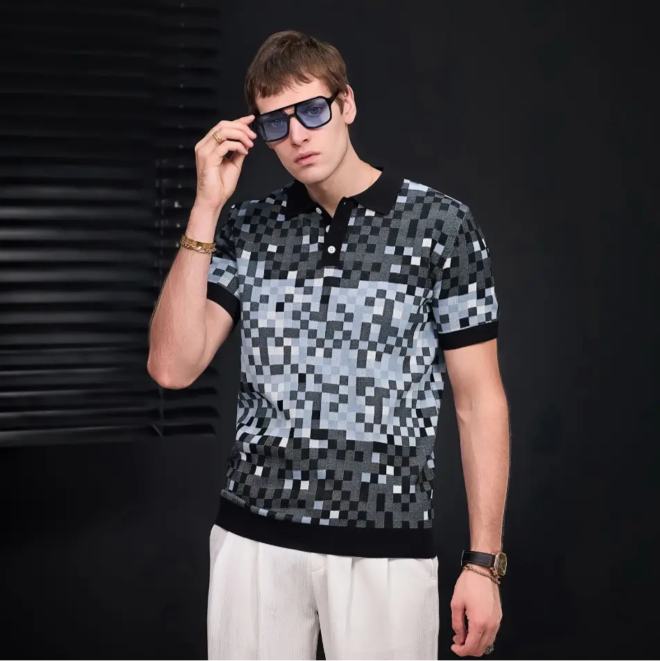 Pixel Fade Knit Polo BLACK