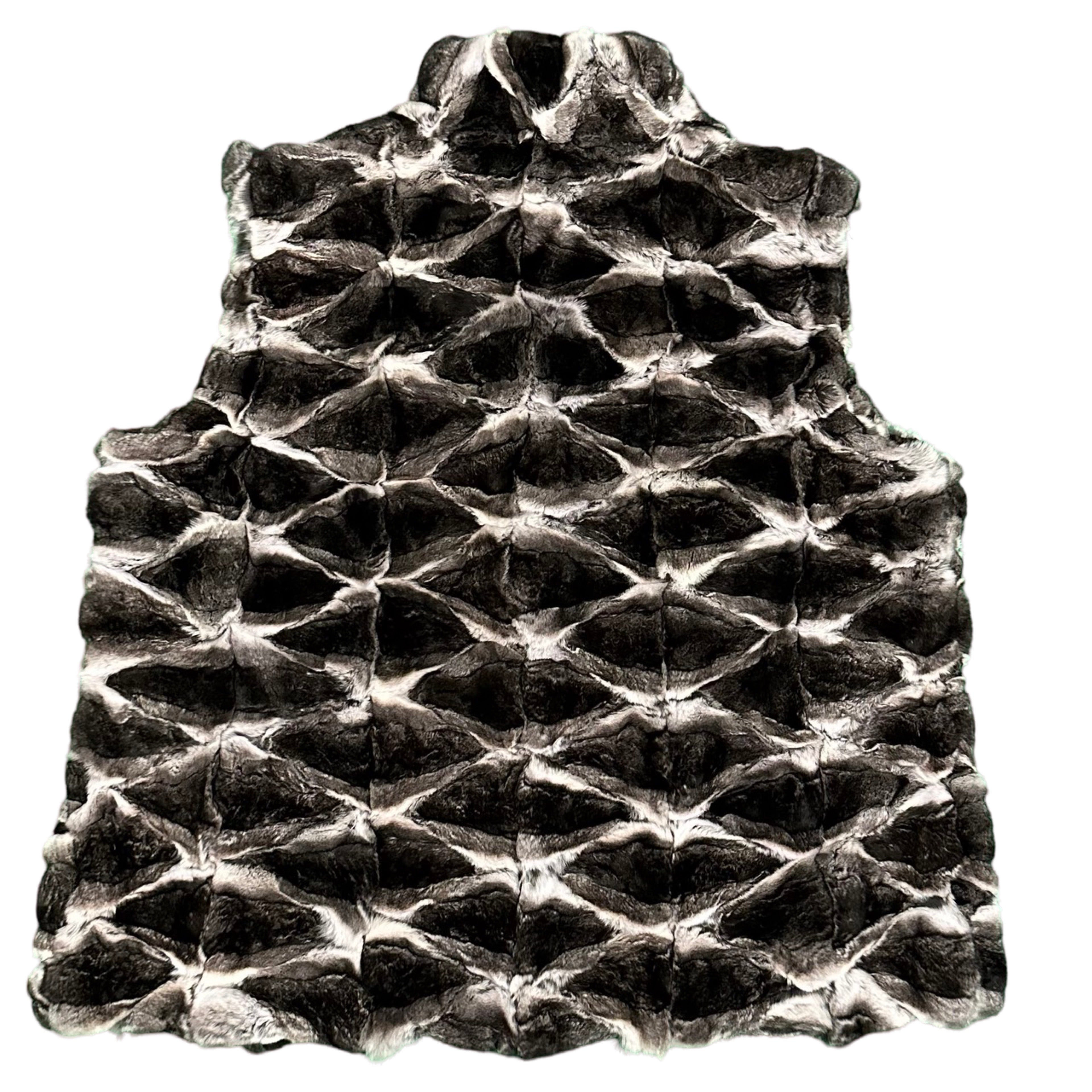 Kashani Women's Full Diamond Cut Chinchilla Fur Vest - Dudes Boutique