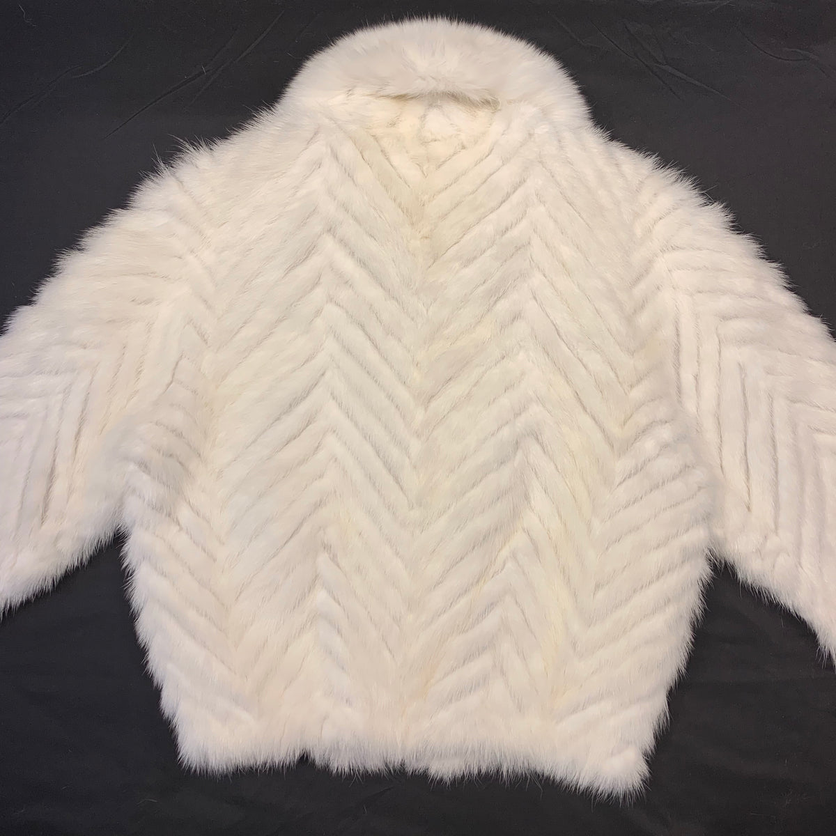 Kashani Women's White Mink Tail Fur Coat - Dudes Boutique