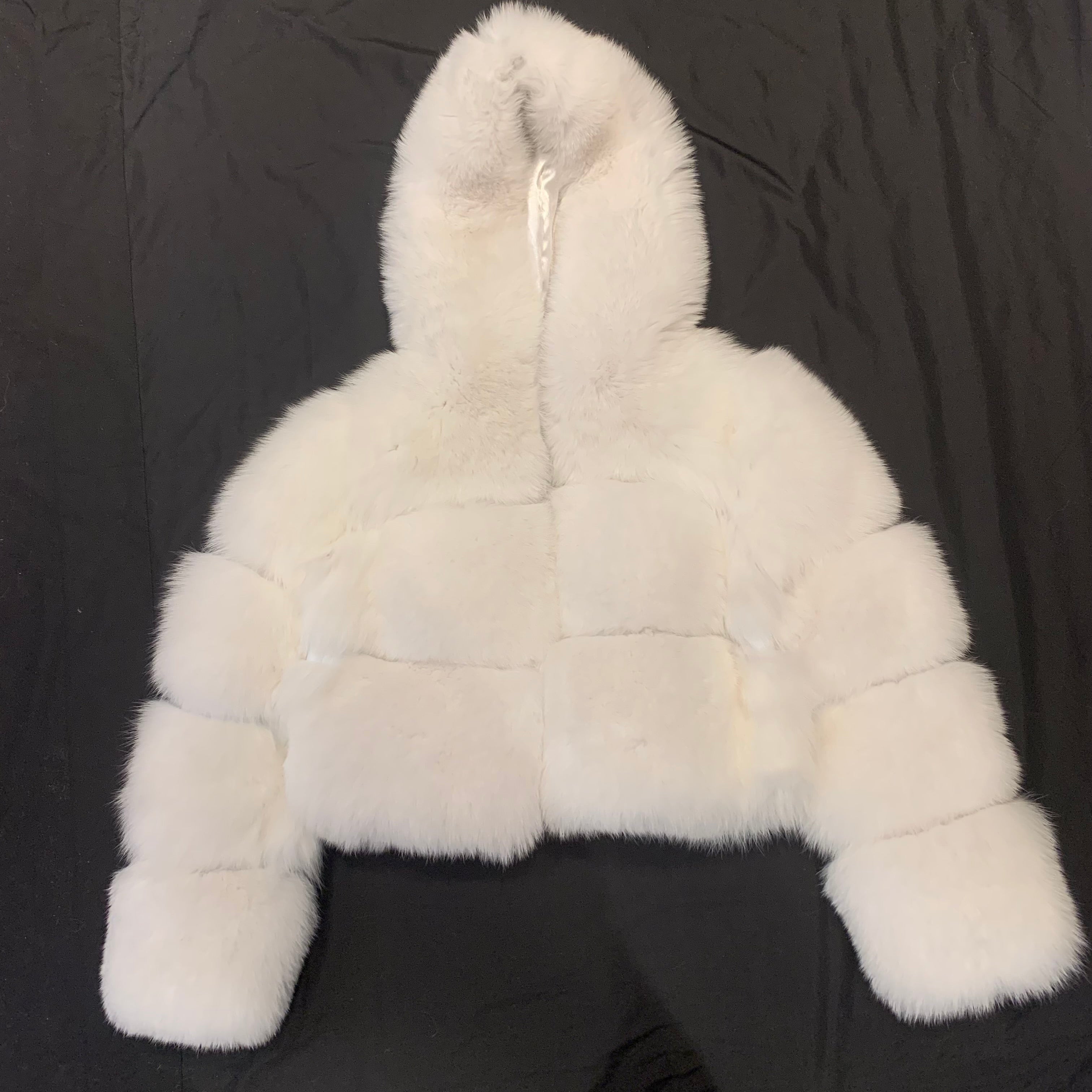 Barya NewYork Women's White Spliced  Arctic Fox Fur Hooded Coat - Dudes Boutique